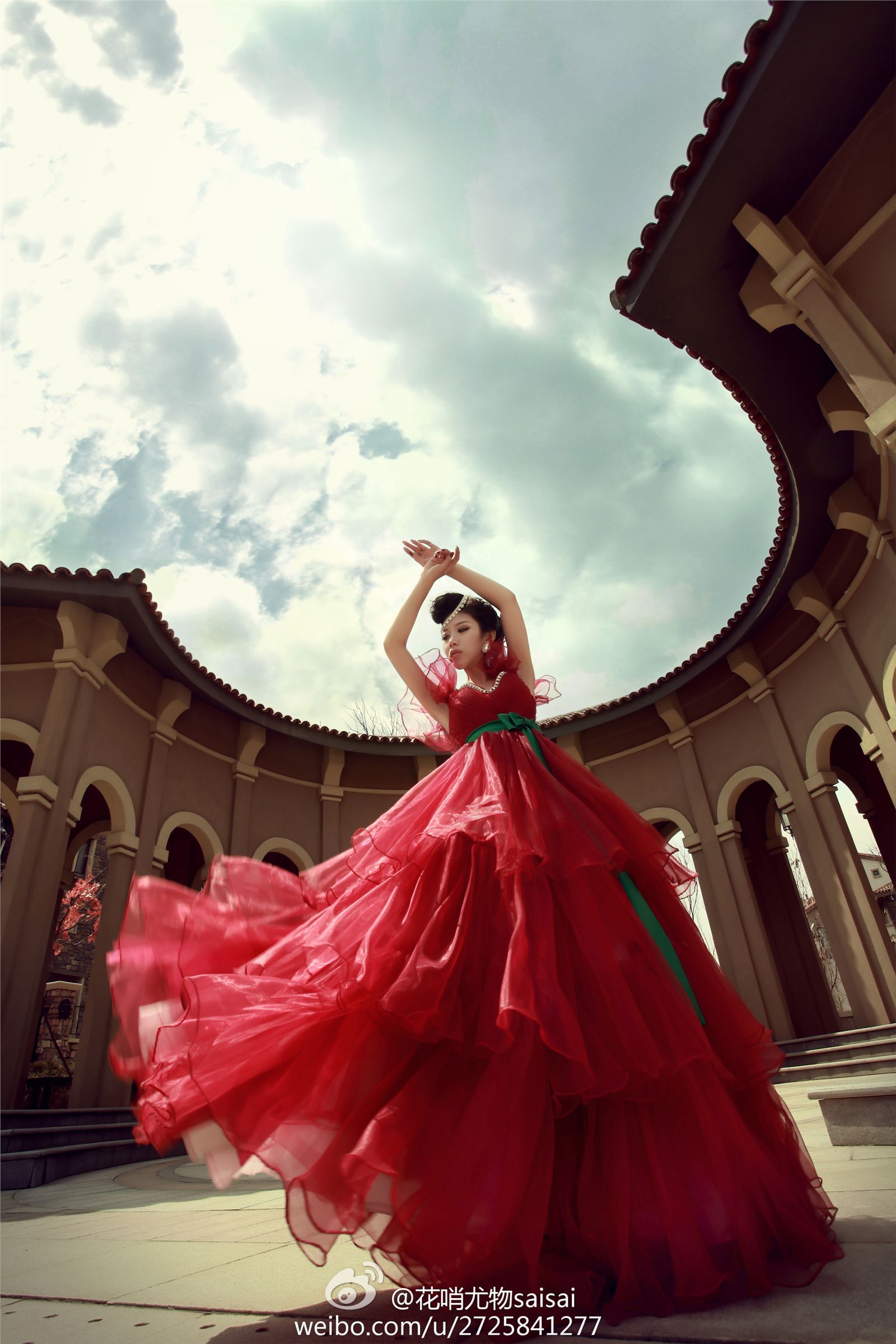 花哨尤物saisai的微博列表微女郎 2